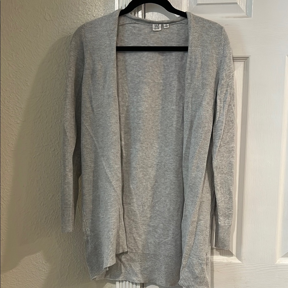 Gap Women's Gray Open-Front sweater size small tall